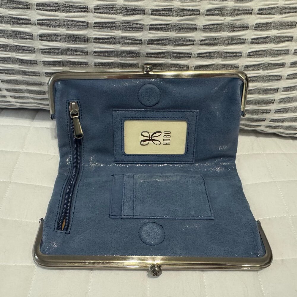 Lauren Clutch Wallet in Buffed Leather Azure Studded - Picture 7 of 7